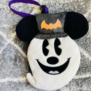 RARE Tokyo Disney Halloween 2009 Mickey Mouse Ghost Pouch Bag Bat ears plush